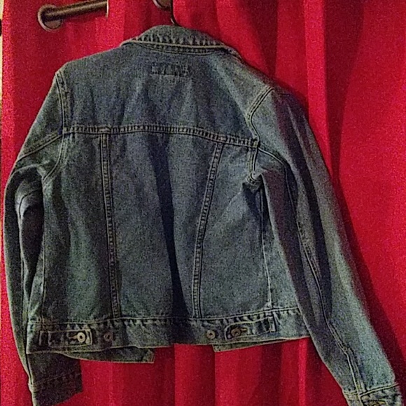Spring Jean jacket - Picture 2 of 3
